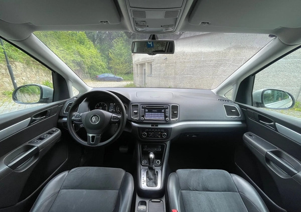 Volkswagen Sharan cena 49900 przebieg: 181808, rok produkcji 2011 z Nysa małe 781